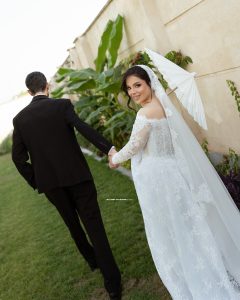 نمونه‌کار