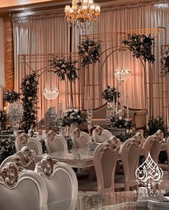 نمونه‌کار