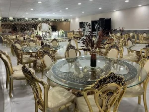 نمونه‌کار